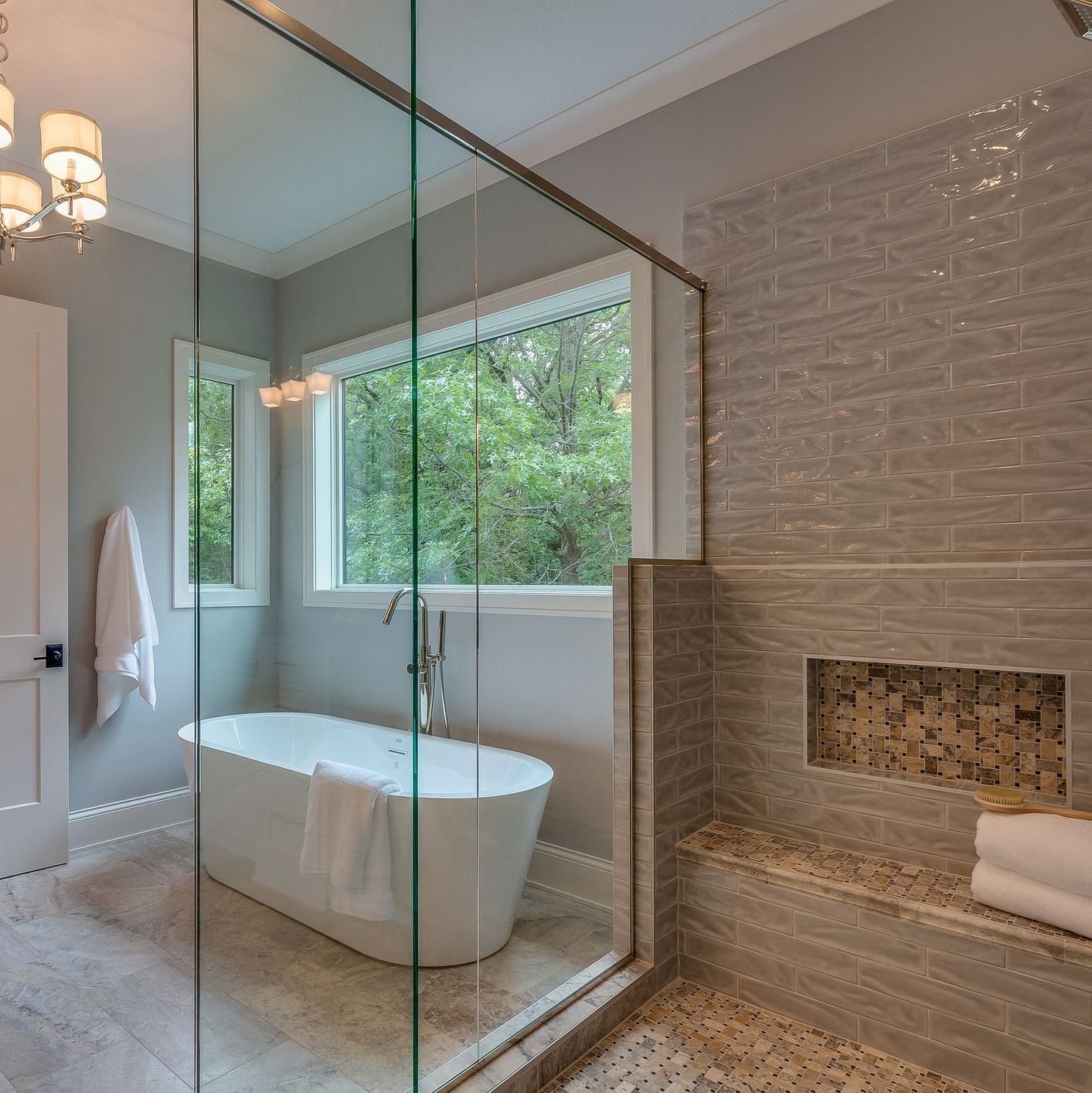 Semi-Frameless Showers