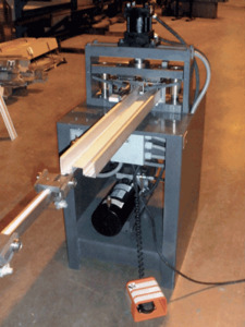 CRL-U.S. Aluminum Hydrapunch™ Machine
